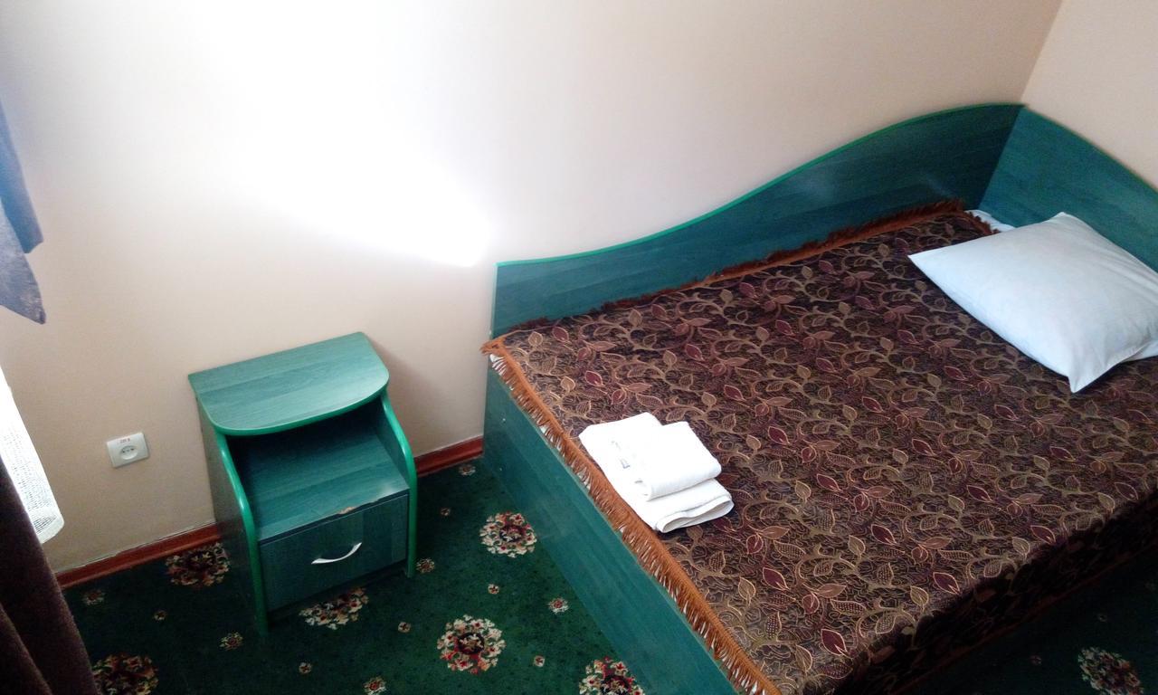 Motel Maetok 4 Pidkovy Podbereztsy Exteriér fotografie